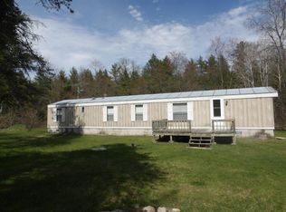 N9634 Porfilio Cir, Crivitz, WI 54114