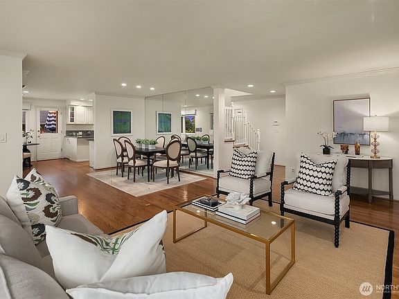 4th image of 7761 Lakemont Drive NE