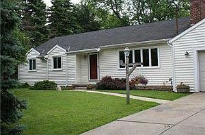 1st image of 4859 Meadow Ln