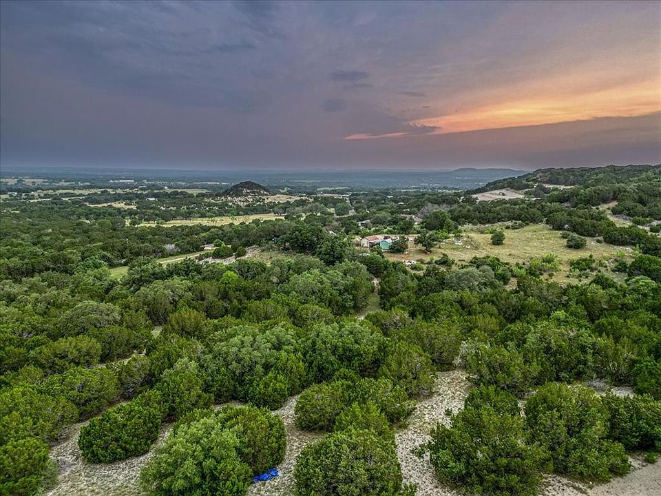 8 Cedar Valley Rd Salado TX Zillow