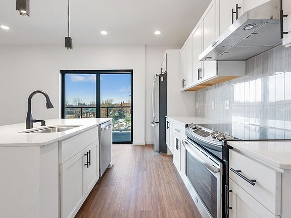 2nd image of 100 N Farwell St #218