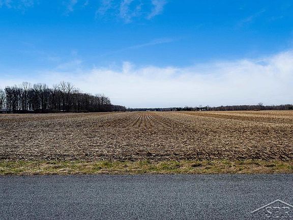 5th image of Grabowski Rd