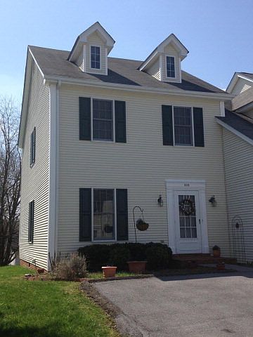 1st image of 808 Barclay Dr