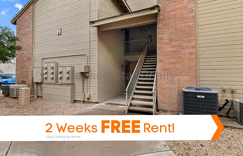 2 bed, 2.0 bath, 940 sqft, $1,600 — Photo 1