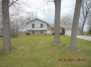 10385 Michigan Ave, Erie, MI 48133