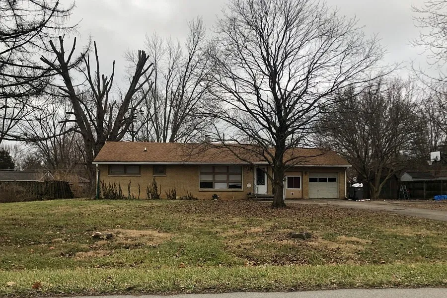 2447 Depauw Rd photo 1
