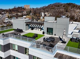 411 Fairpoint St #202, Chattanooga, TN 37405