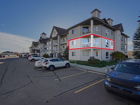 4th image of 60 E Jacobs Close #201-RED