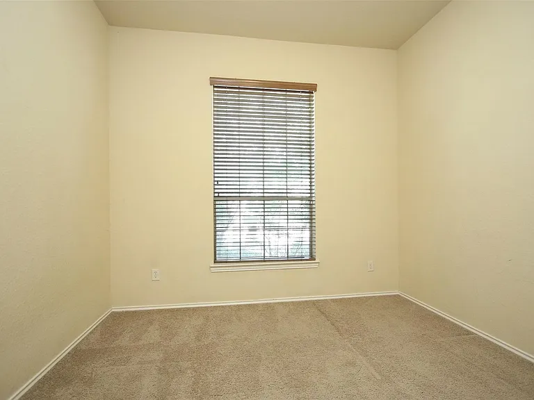23118 Century Plant Dr — Photo 25