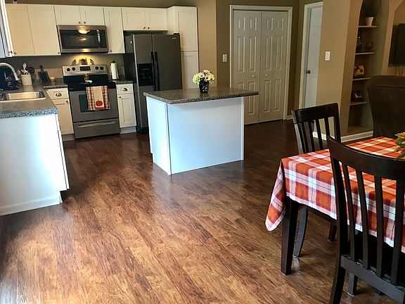 4th image of 2023 Weaver Pike APT 21
