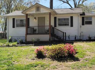 3617 Garden Blvd, Gainesville, GA 30506