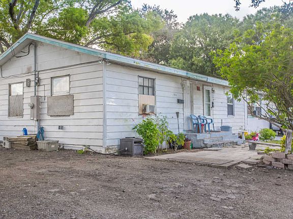 3rd image of 520 S Grannis Ave