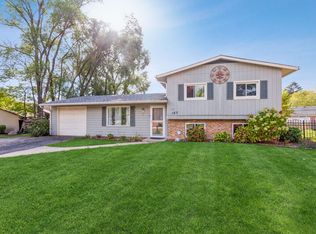 165 Vernon Dr, Bolingbrook, IL 60440