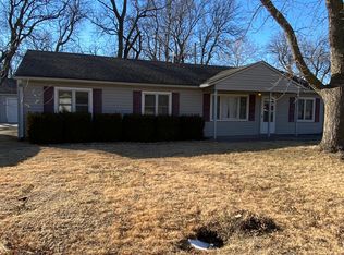 3453 SW Westview Ave, Topeka, KS 66611