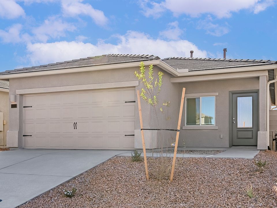 You will love the exceptional landscaping of this floorplan plan