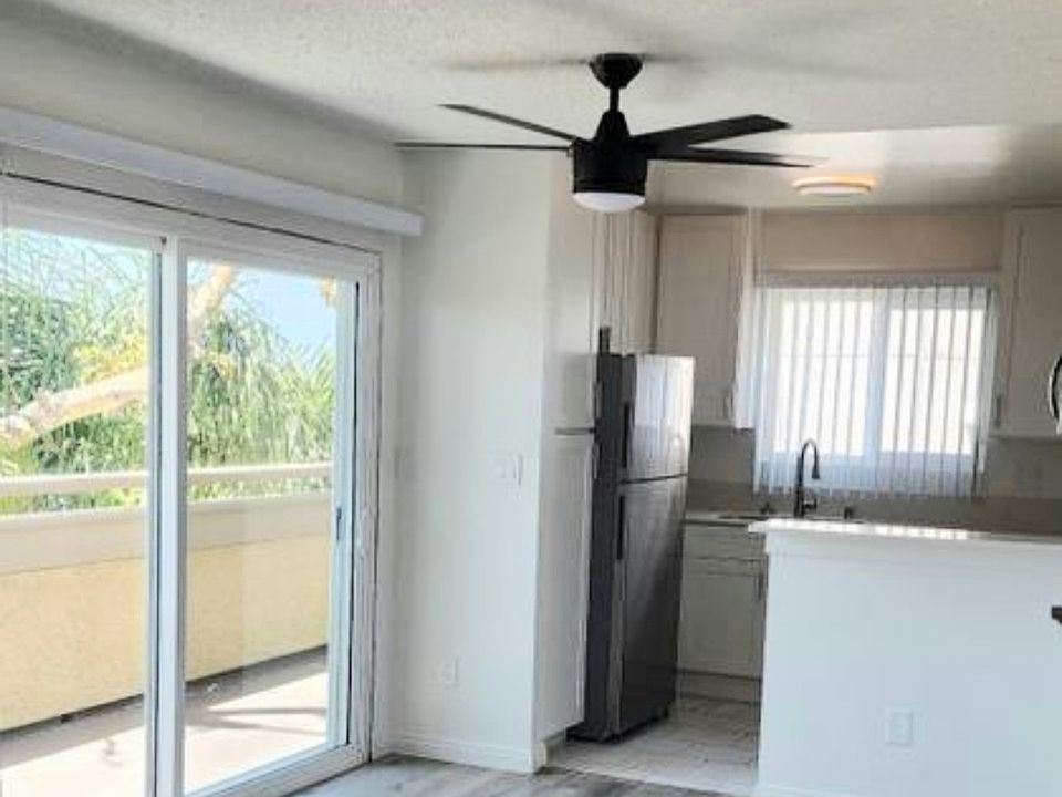 1st image of 4276 S Centinela Ave #3368