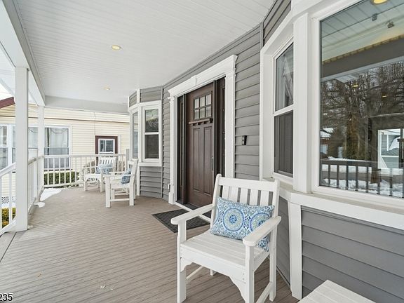 3rd image of 10 Otsego Rd