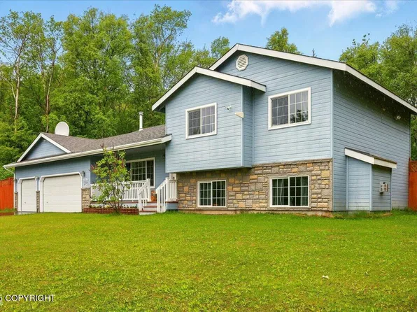 6490 N Blossom Dr, Palmer, AK 99645