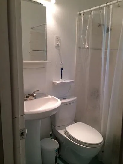 4435 Whitney Pl — Photo 8