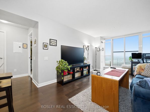 525 Wilson Ave #633, Toronto, ON M3H 0A7