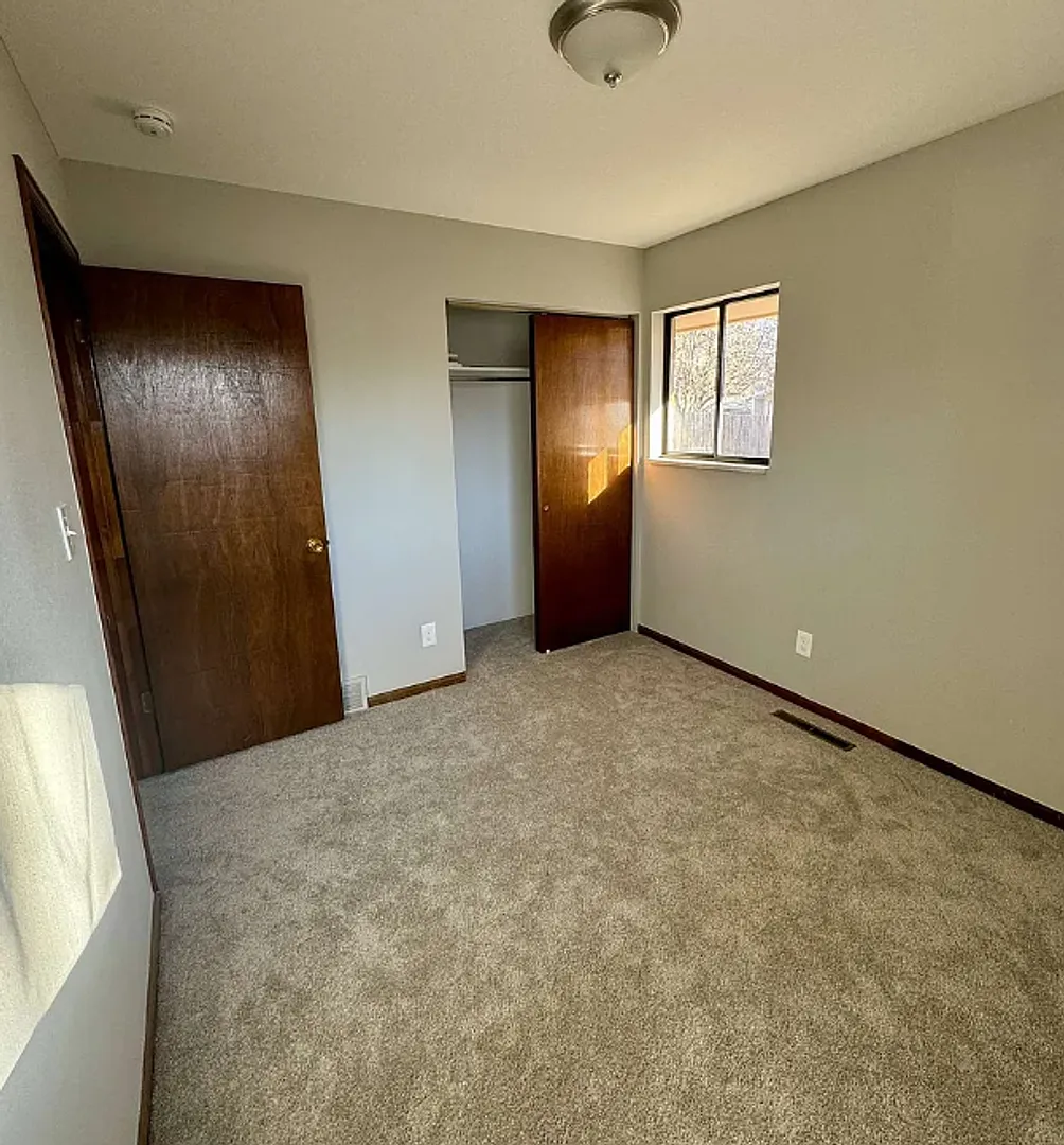 One-Bedroom for rent in charming single-family home located in Longmont, CO! — Photo 4