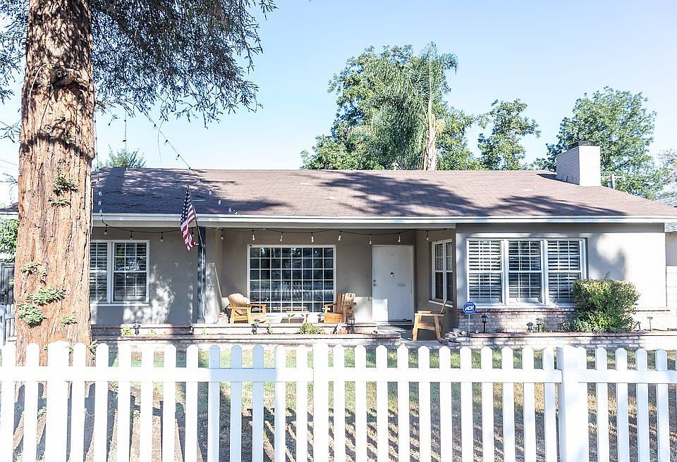 1st image of 1228 N Sultana Ave