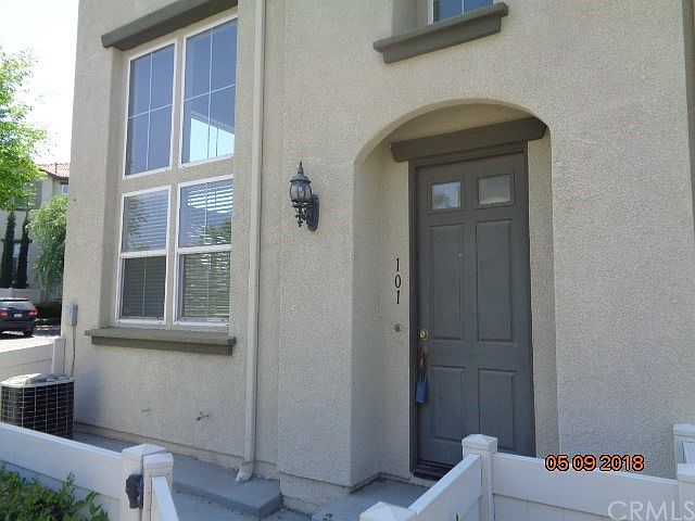 1st image of 33740 Willow Haven Ln
