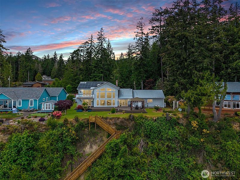 3rd image of 112 Wildwood Shores