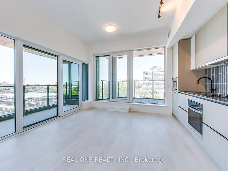 1285 Dupont St #603 — Photo 5