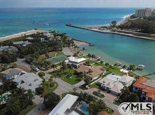 77 Lighthouse Dr, Jupiter Inlet Colony, FL 33469