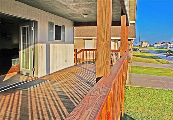 2nd image of 4119 Grayson Dr