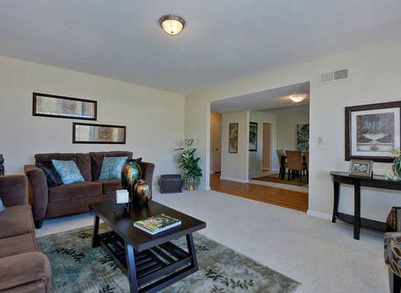 4th image of 6511 San Anselmo Way
