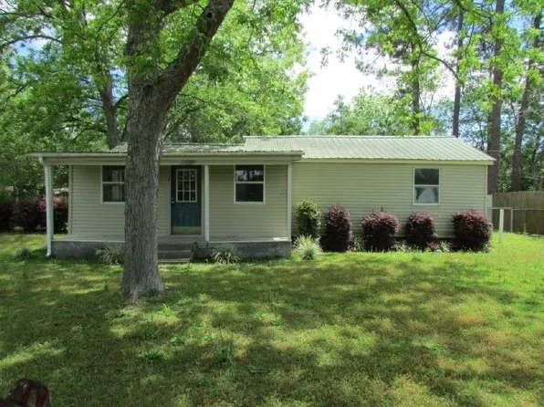 147 Broadway Ave, Ashford, AL 36312