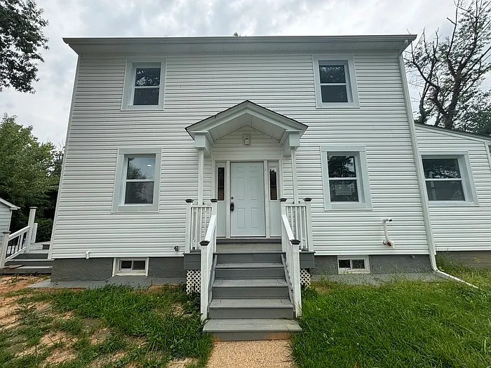5599 Craig Ave