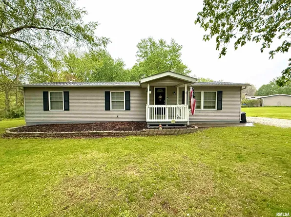 481 Greenbriar Ct, Dahinda, IL 61428