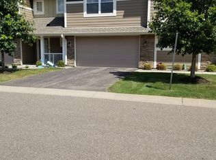 3243 Red Oak Trl, Hamel, MN 55340