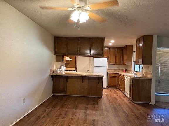 2nd image of 160 Bryce Way