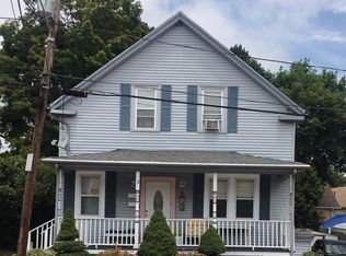 3 Lyman Ave, Johnston, RI 02919