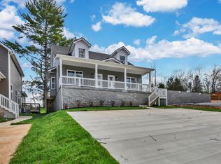 58 E Fork Dr, Clarksville, TN 37042