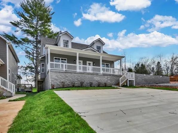 58 E Fork Dr, Clarksville, TN 37042