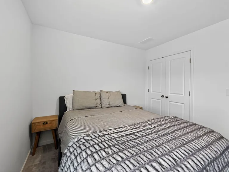 8308 Hunters Grove Rd — Photo 13