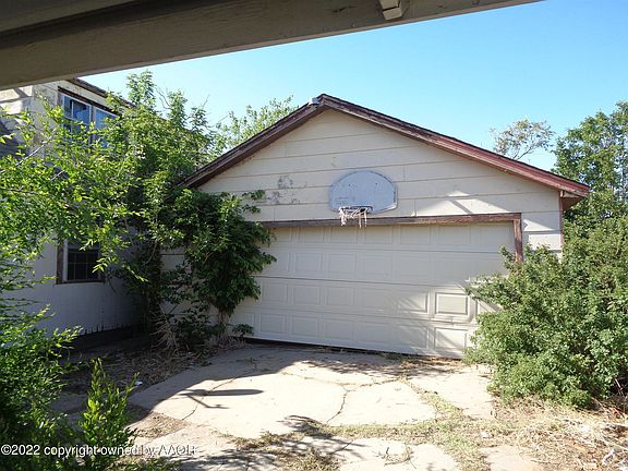 3rd image of 1719 SE 6th Ave