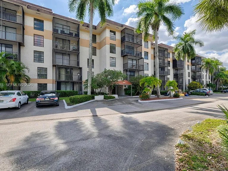 5570 NW 44th St #412A — Photo 15