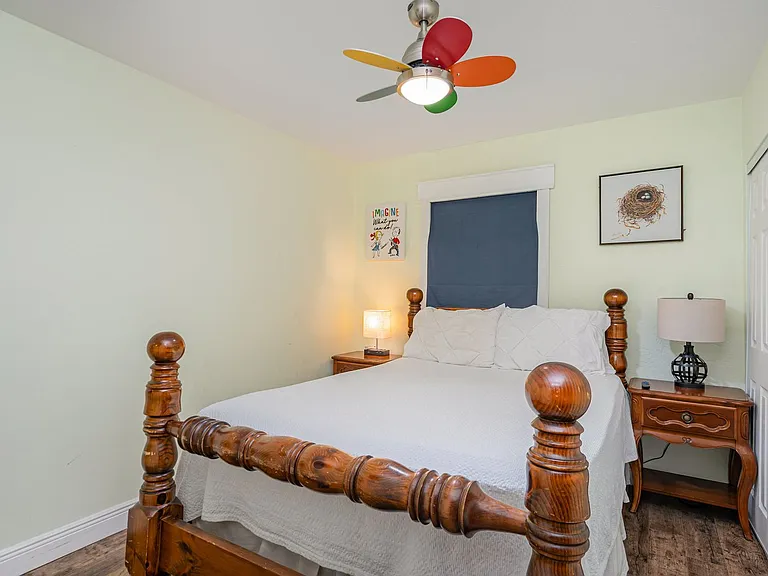 305 Sharon Dr — Photo 18