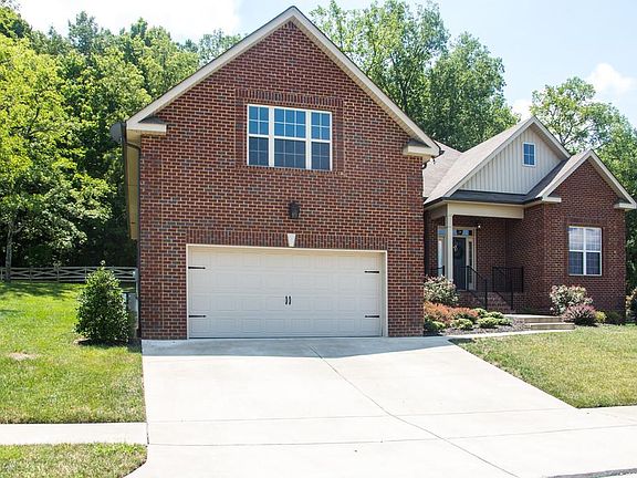 3rd image of 241 Faraway Hills Dr