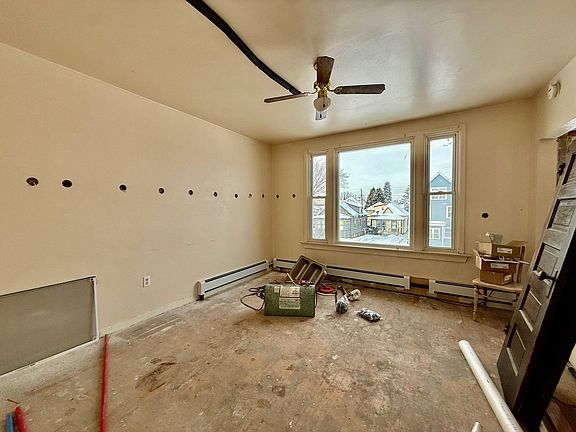 3rd image of 208 5th St S