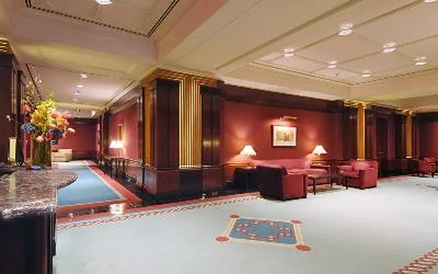 Sold by Corcoran | media 2