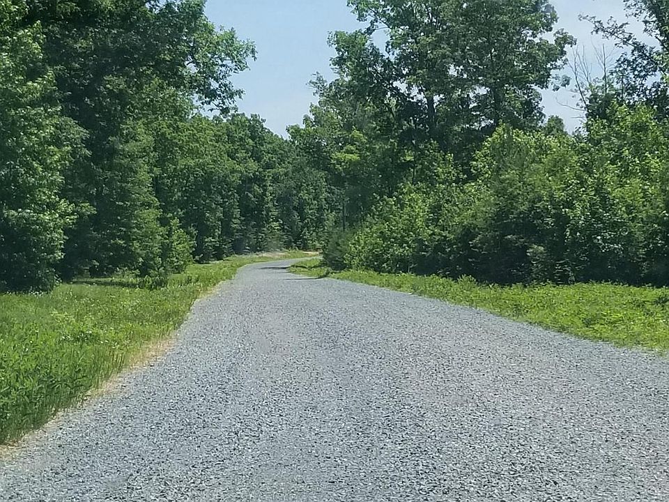 2nd image of Equestrian Landing Trl