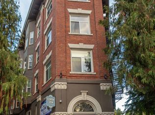 CENTER VIEW APARTMENTS- LIVE YOUR BEST LIFE HERE!, Seattle, WA 98121
