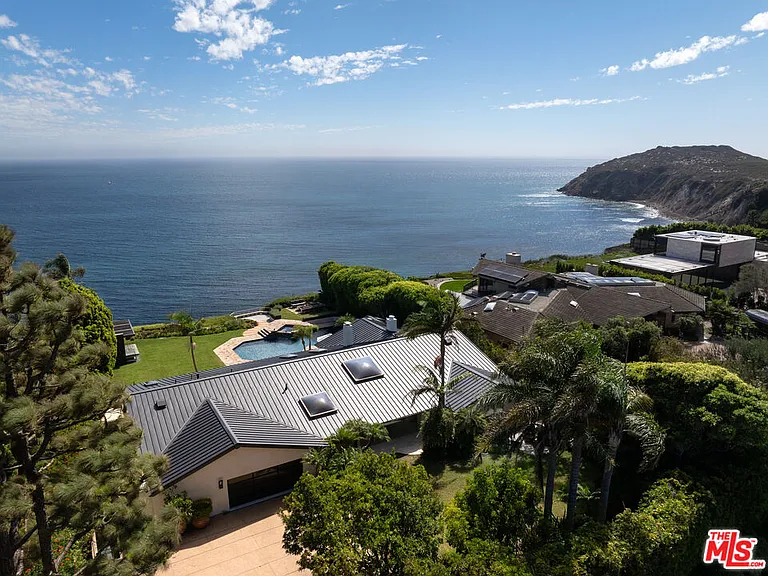 29020 Cliffside Dr — Photo 5